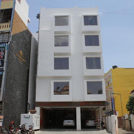 Hotel The Kings Park Residency Madrás Exterior foto