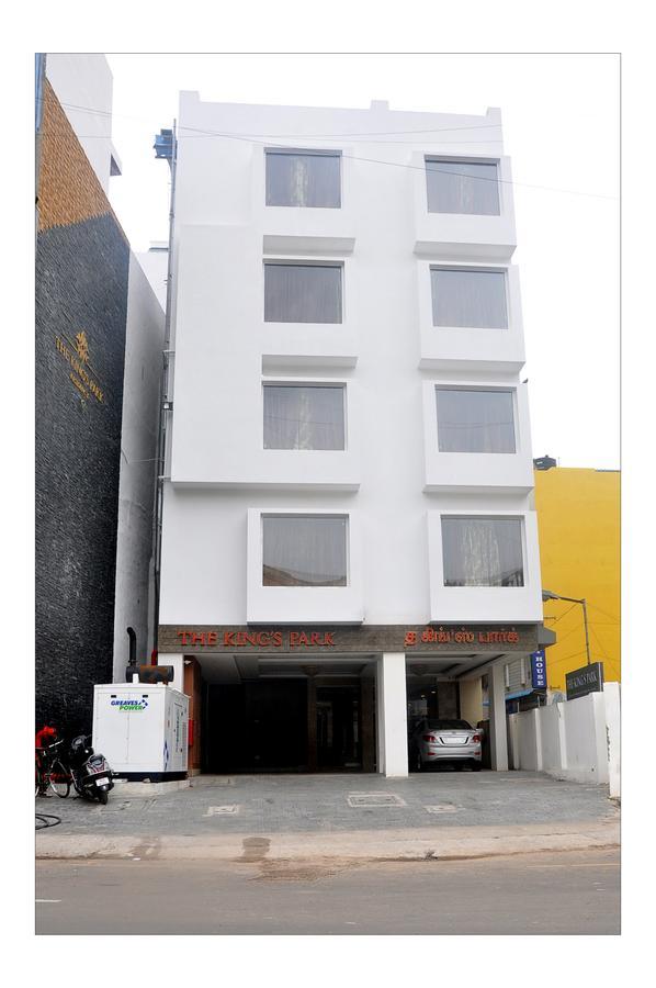 Hotel The Kings Park Residency Madrás Exterior foto